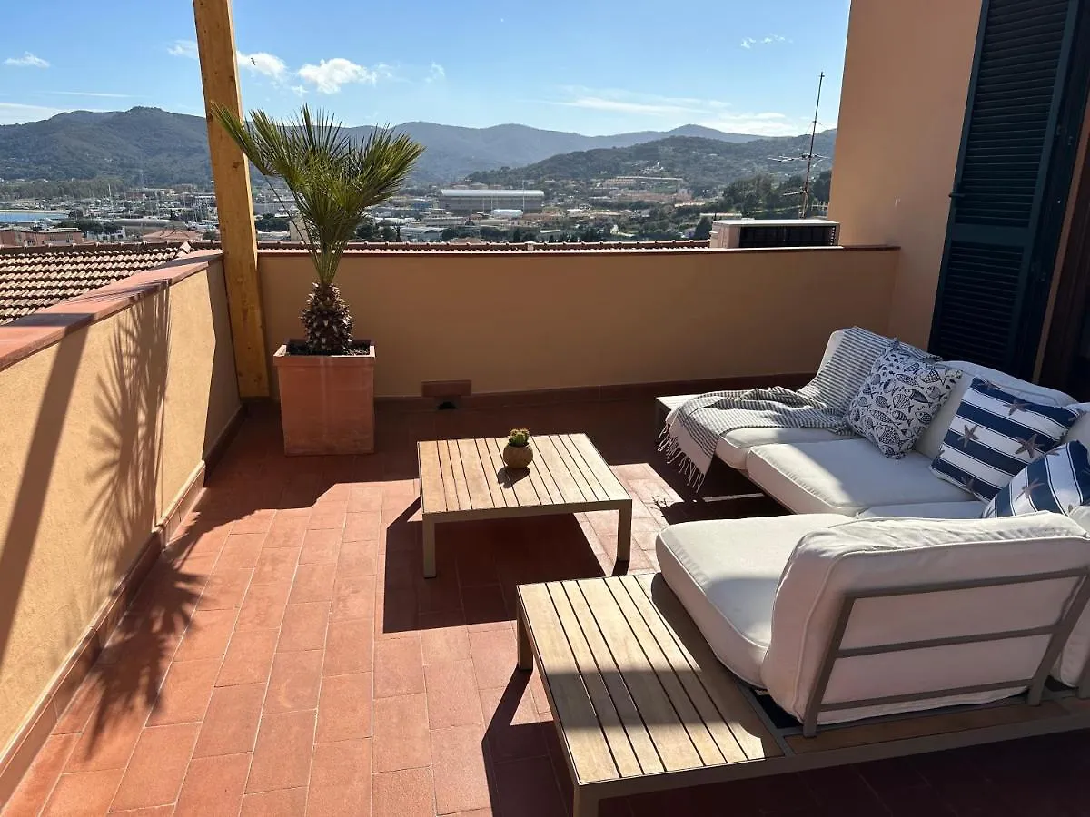 La Terrazza Al Forte 费拉约港